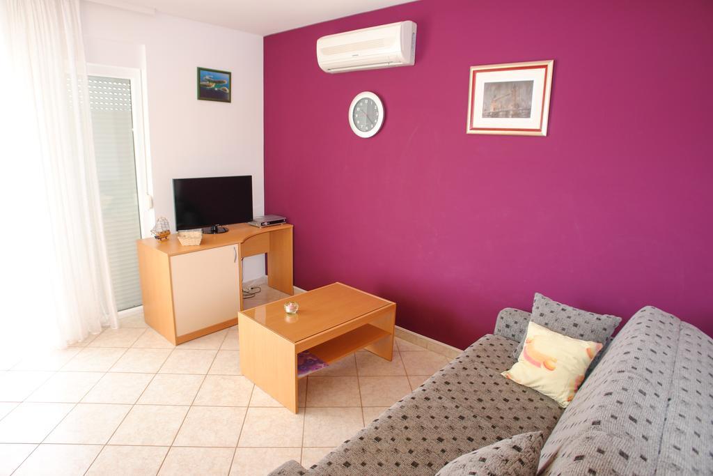 Apartments Spirito Rogoznica  Buitenkant foto