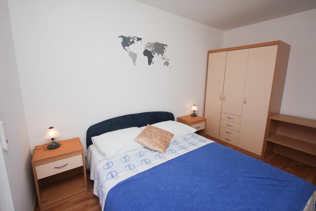 Apartments Spirito Rogoznica  Buitenkant foto