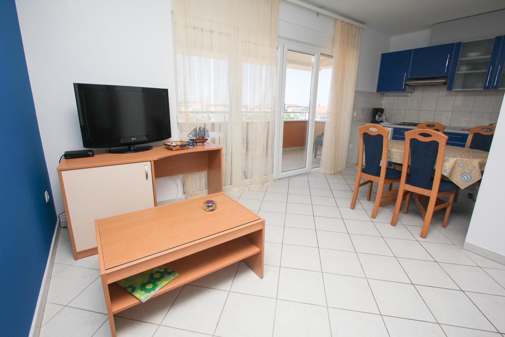 Apartments Spirito Rogoznica  Buitenkant foto