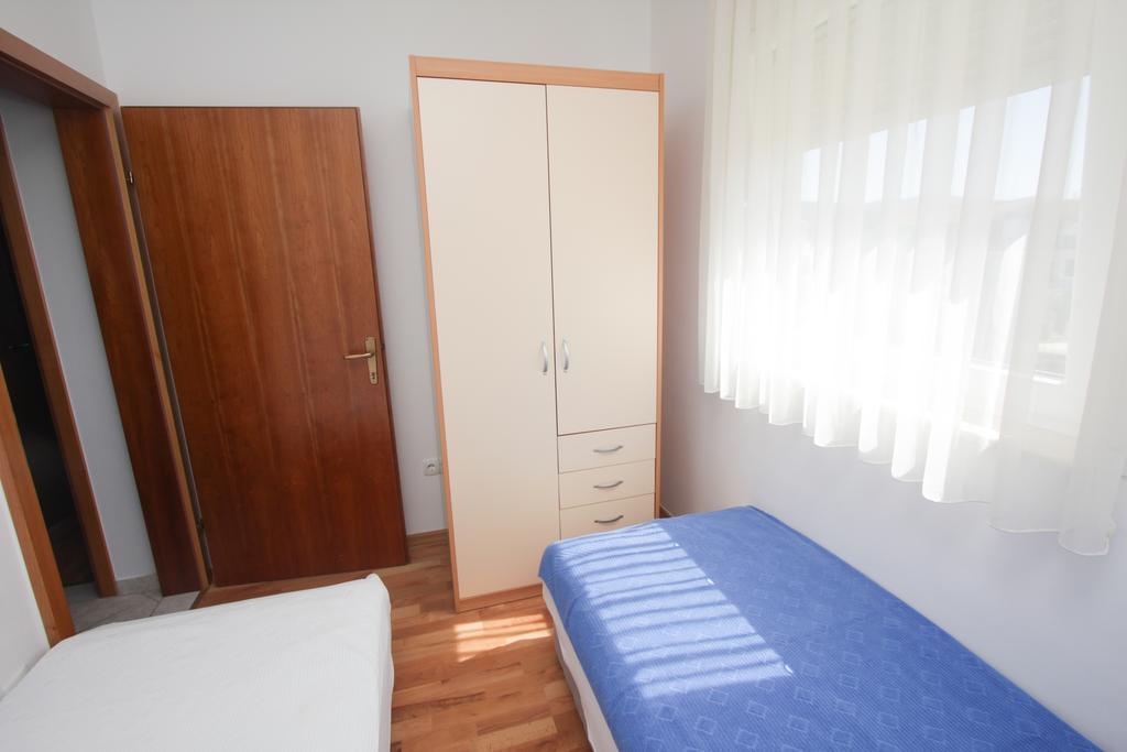 Apartments Spirito Rogoznica  Buitenkant foto