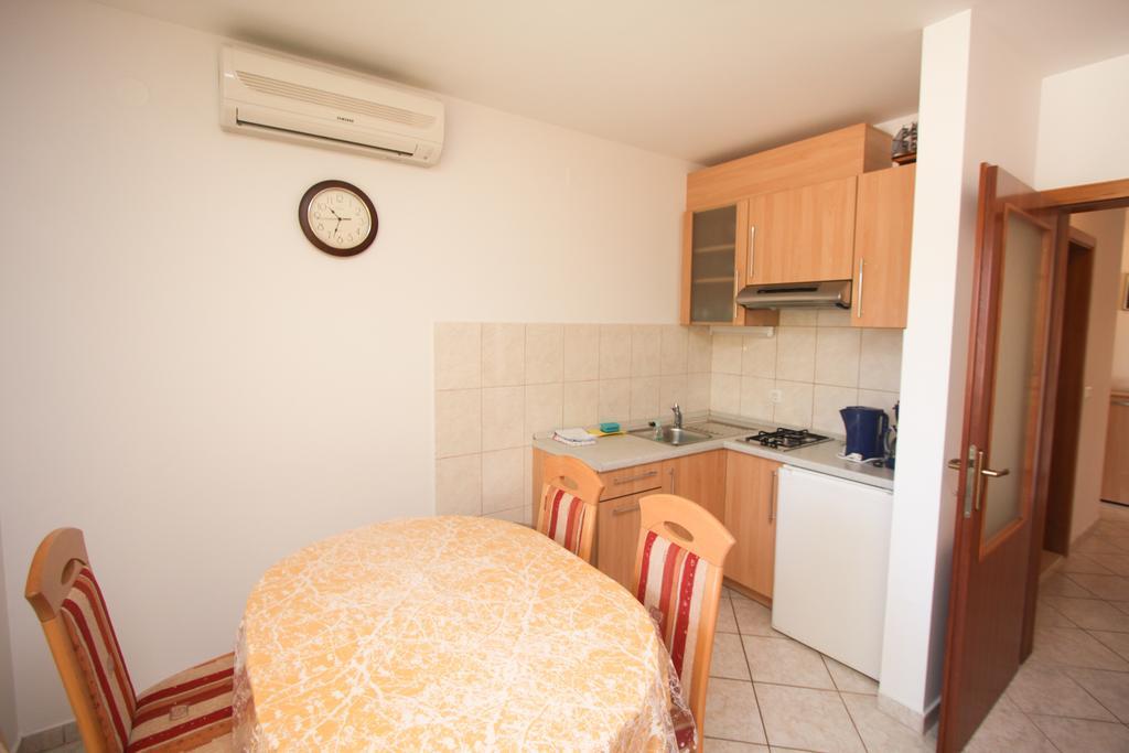 Apartments Spirito Rogoznica  Buitenkant foto
