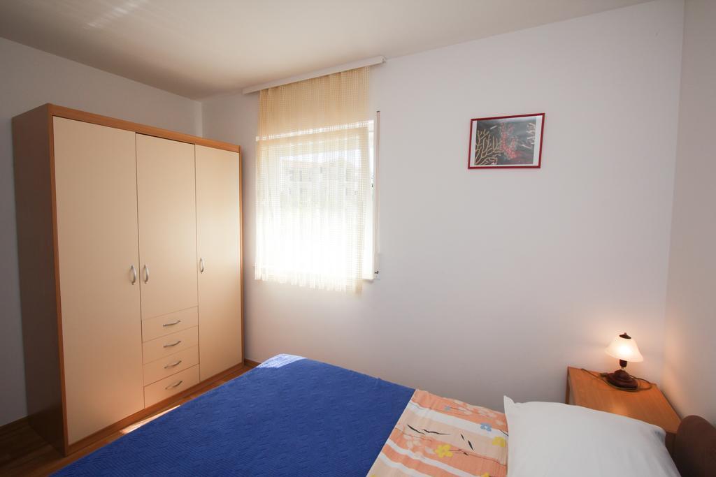 Apartments Spirito Rogoznica  Buitenkant foto